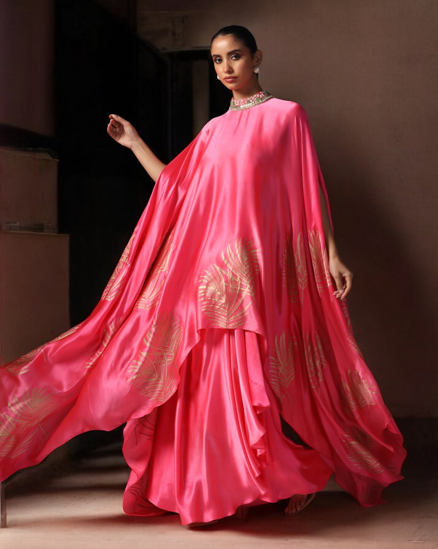 Fuschia Leaf Cape Set